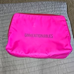 Kate spade travel bag